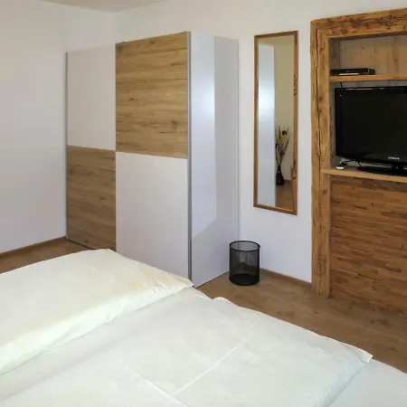 Stockl By Interhome Hainzenberg