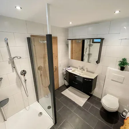 Stockl By Interhome * Hainzenberg
